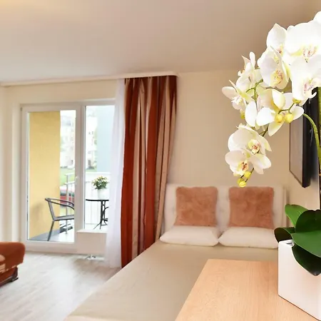 Apartment Sviesus Ir Erdvus Butas Su Balkonu Palanga